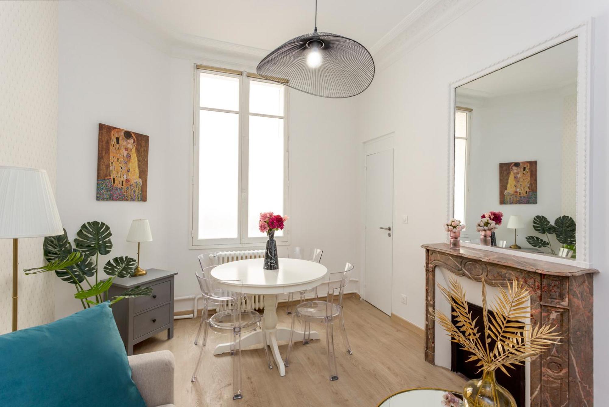 Cozy Apartment - Champs Elysees - Wagram Paris Eksteriør billede